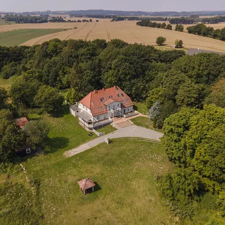 アパート Ruhig Und Idyllische Lage, Strandnah, Gratis Nutzung Vom Ahoi Erlebnisbad Und Sauna In Sellin - Gutshaus Silvitz 02 *